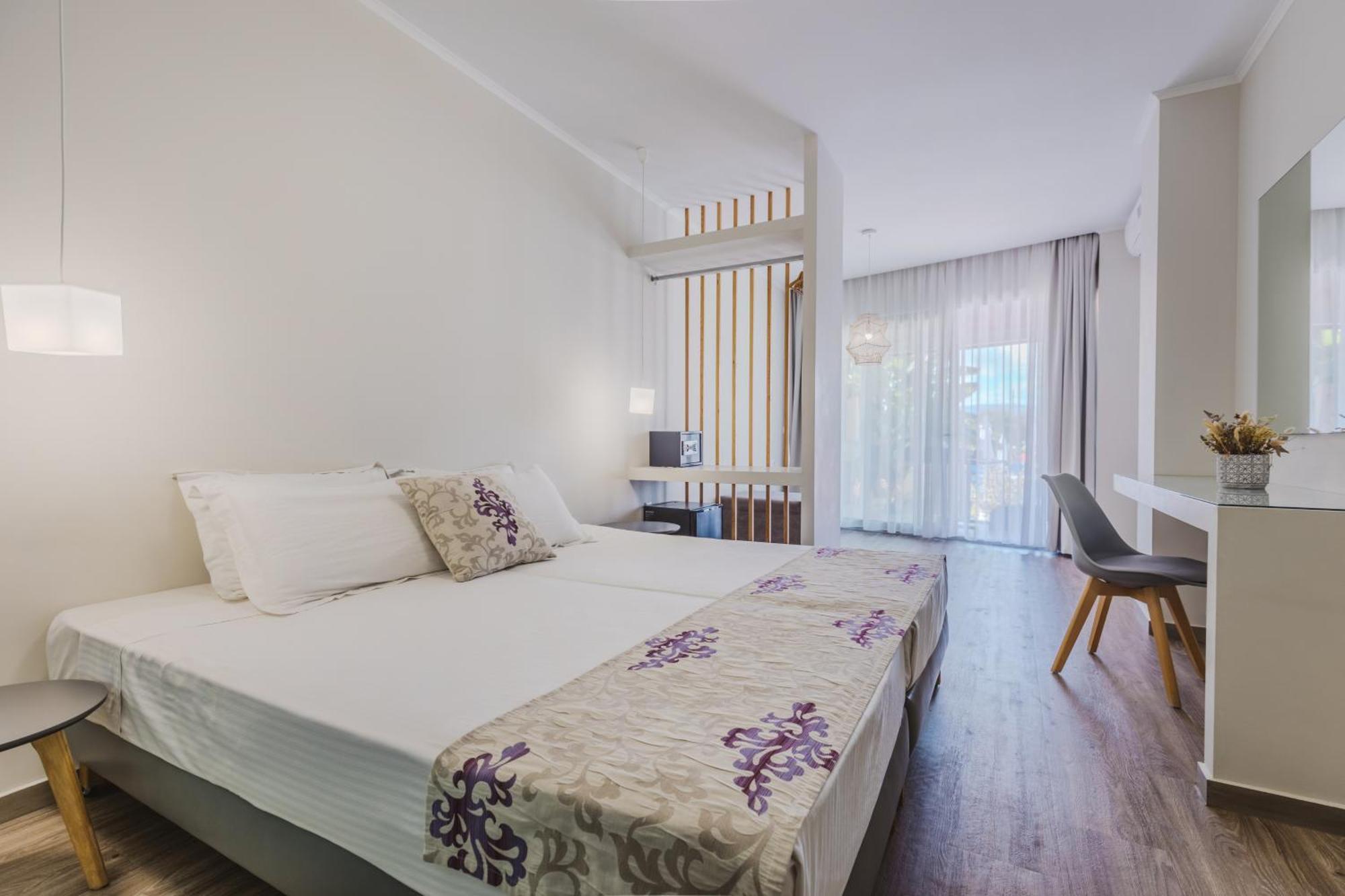 Sunrise Zante - Adults Only Hotel Циливи Екстериор снимка